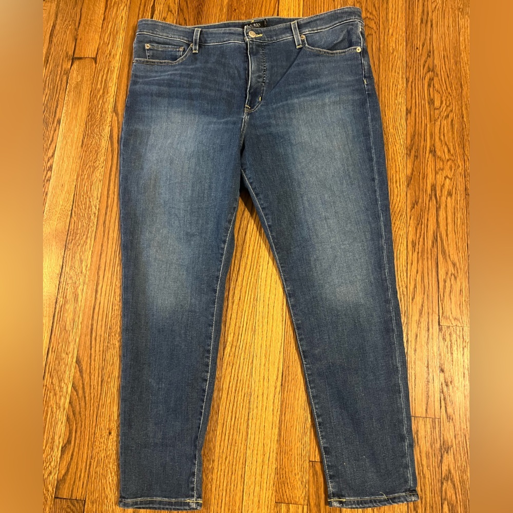 Ralph Lauren Relaxed Blue Jeans for Effortless Style